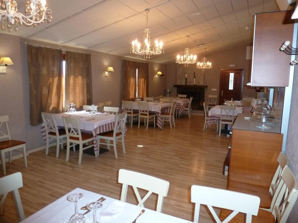 Hotel H Con Encanto Binéfar Εξωτερικό φωτογραφία