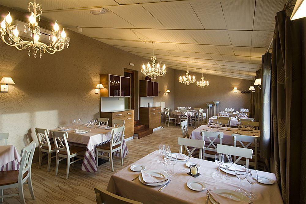 Hotel H Con Encanto Binéfar Εξωτερικό φωτογραφία