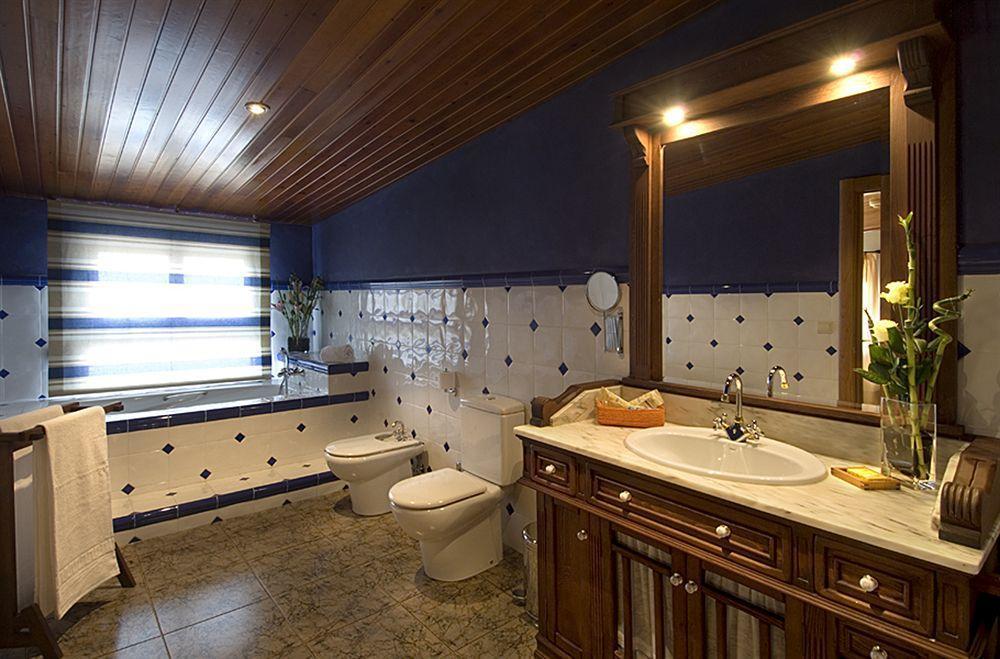 Hotel H Con Encanto Binéfar Εξωτερικό φωτογραφία